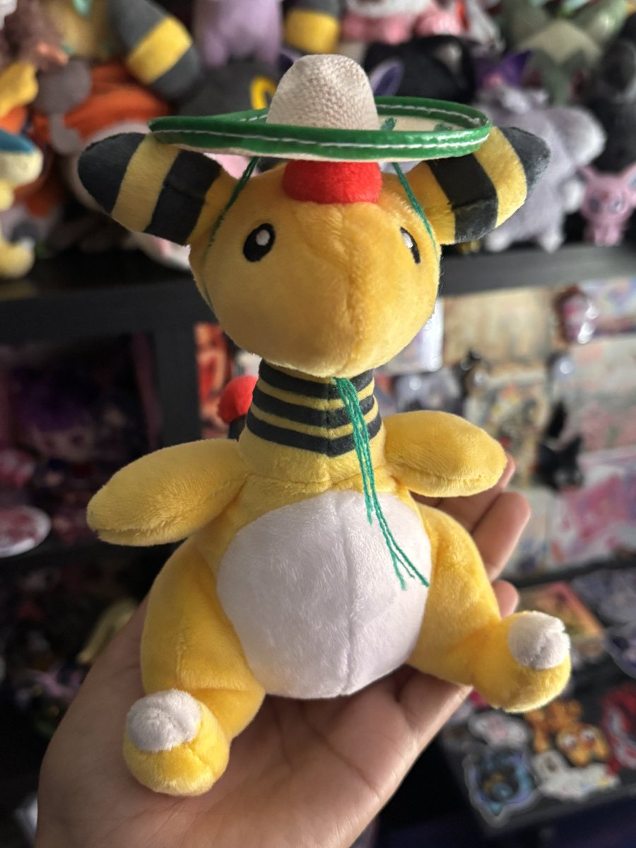 The_thunder8282's tweet photo. #pokemon #ampharos https://t.co/nPLA9cX67h