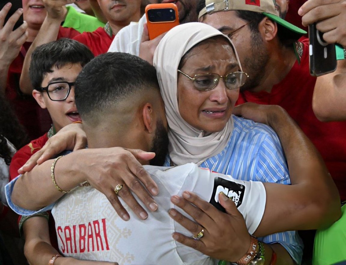 goalsside's tweet photo. Ismaël Saibari celebrates with his mother after Morocco’s shootout win over the Netherlands in the FIFA WC Round of 32 🤍🥹 https://t.co/SbG2iUUUna