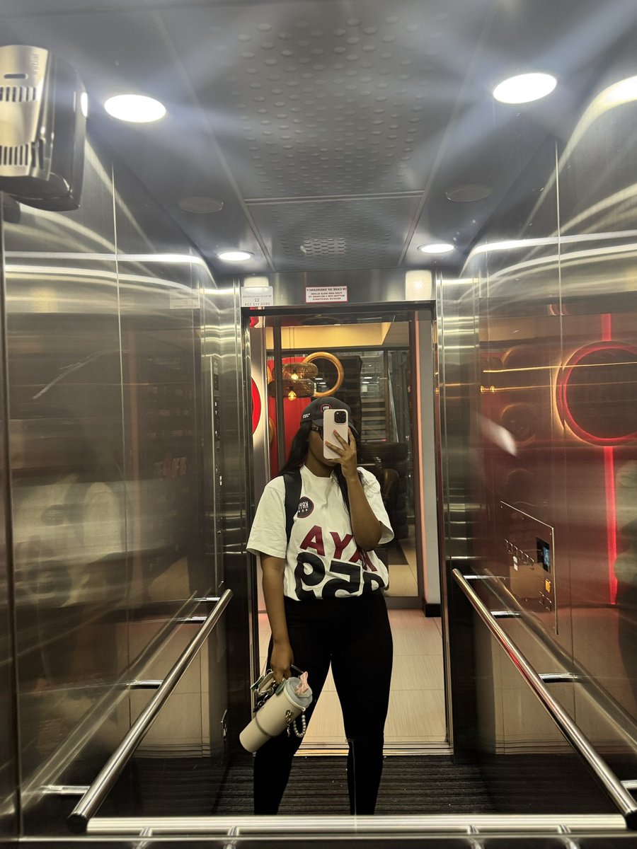 PontshoMotsepe's tweet photo. Let’s go 🥲 https://t.co/8l0dc6rK8E