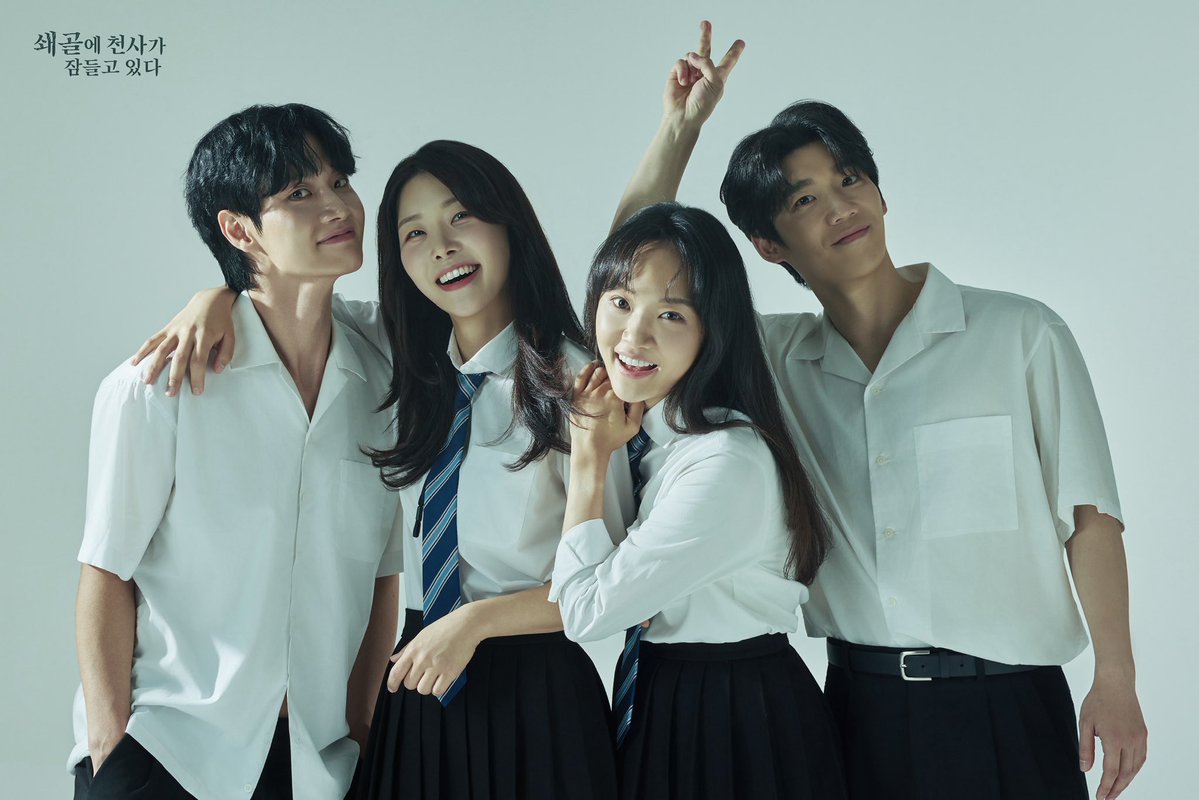 tank_of_fire's tweet photo. <쇄골에 천사가 잠들고 있다> 페어컷 공개
　　 
2026.07.30 - 2026.09.27 
예그린씨어터 https://t.co/LjijWcPg5m