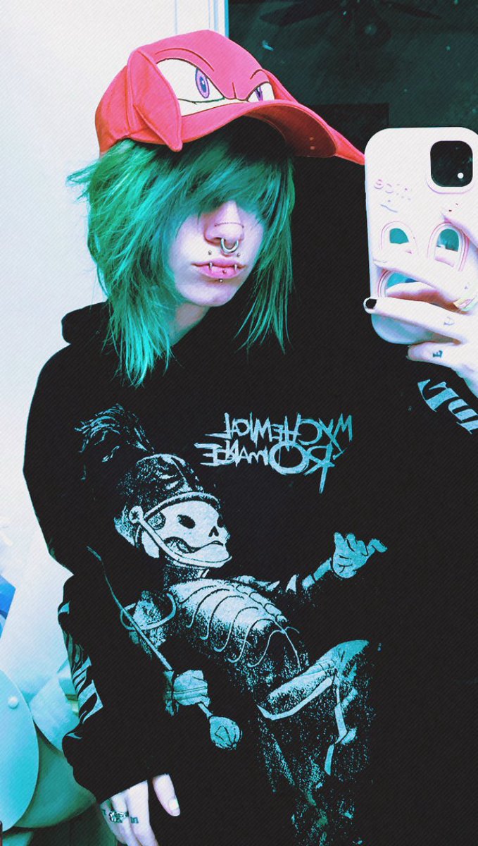 ronthilsboyf's tweet photo. drinking tonight :^3
knuckles hat becaise ima knuckles loving bitch https://t.co/INaL0JiNVG