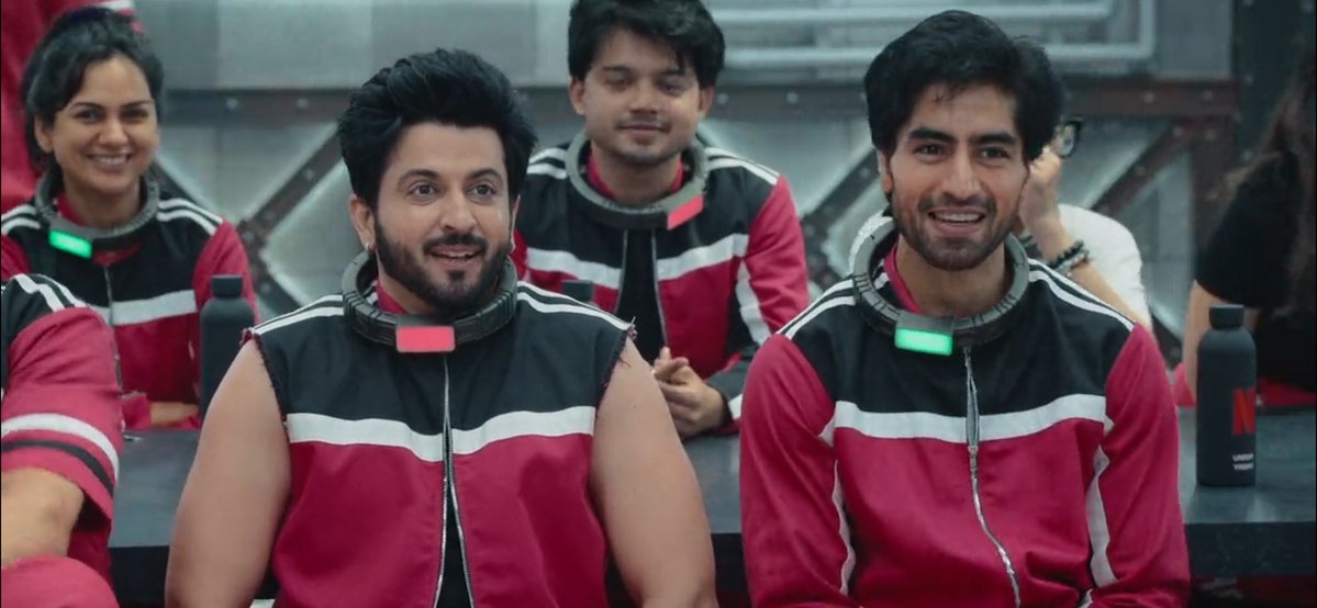 ishqipediaa's tweet photo. So far, I really like the way he’s playing. Also, can we appreciate how adorable Dheeraj is?😭 His smile is so warm and genuine, and it makes him even more likeable. He’s seriously so cute🥹🫶
#dheerajdhoopar #LockUpSeason2 #lockupp https://t.co/Qvv9VkuBfU