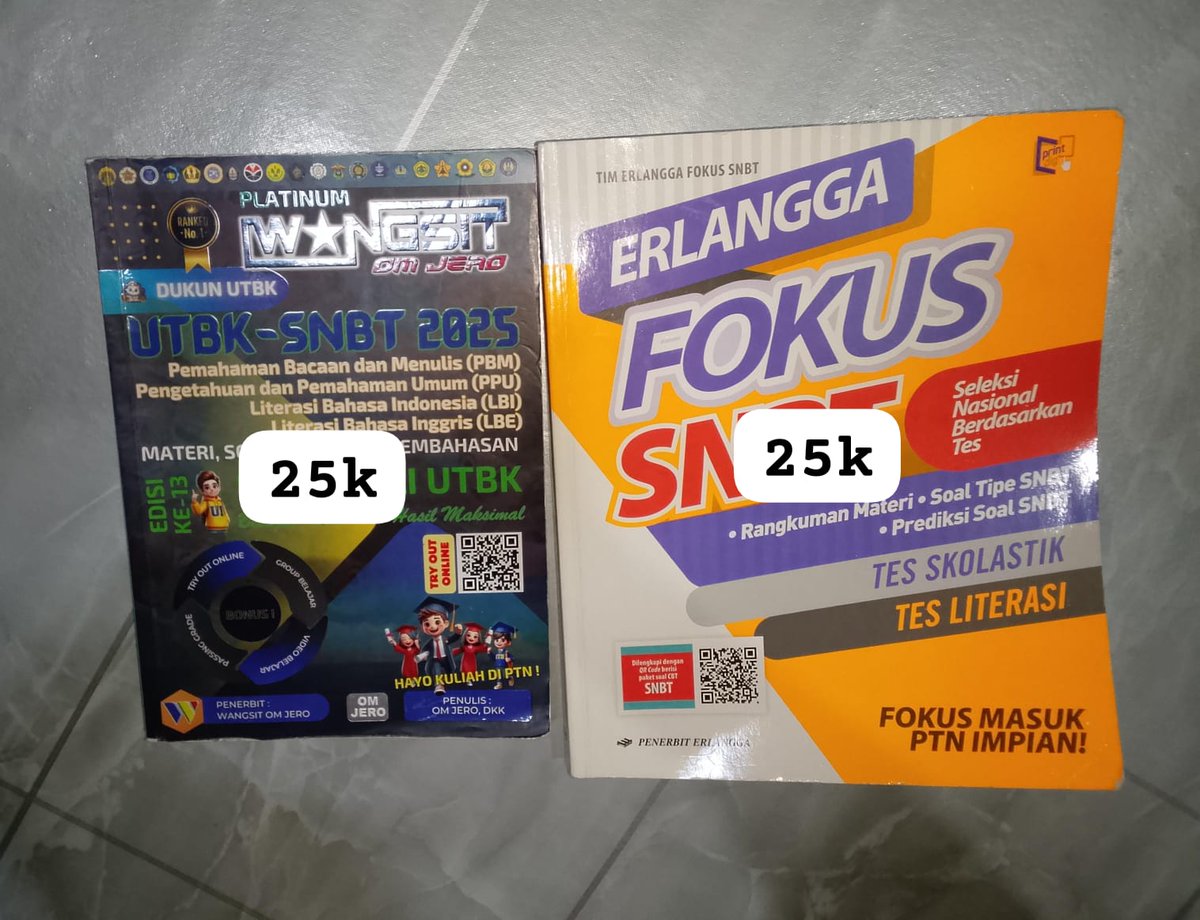 shaa26__'s tweet photo. 📚WTS Preloved Buku Inten, Wangsit, Erlangga, buku soal Fisika.
Teman teman yang berminat atau mau tanya tanya boleh dm yaa, bisa nego jugaa🙌🏻
#preloved #studytwt #inten #wangsit #zonauangㅤ https://t.co/7wOygBnu2w