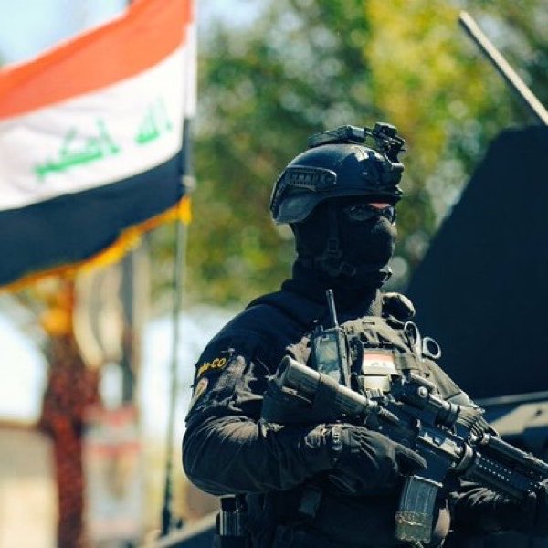 EthanLevins2's tweet photo. 🚨🇮🇶 Iraq takes MAJOR STEP towards sovereignty but BANS militias? 
 
New PM Ali al-Zaidi has issued sweeping arrests of “corrupt” Iraqi politicians and ordered the U.S. military to LEAVE by September 30th. 

He also has ordered militias such as the PMF (who defeated ISIS) to disarm.