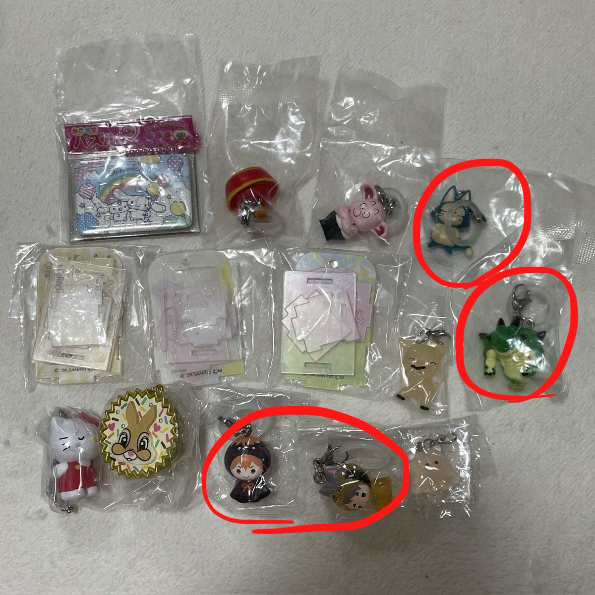 rin_rin_if's tweet photo. @sugarusa00 こんにちは！検索から失礼致します♬ੈ⟡

こちらを買取させて頂きたいです、ご検討よろしくお願いします(* . .)))！ https://t.co/CmnS5SOStI