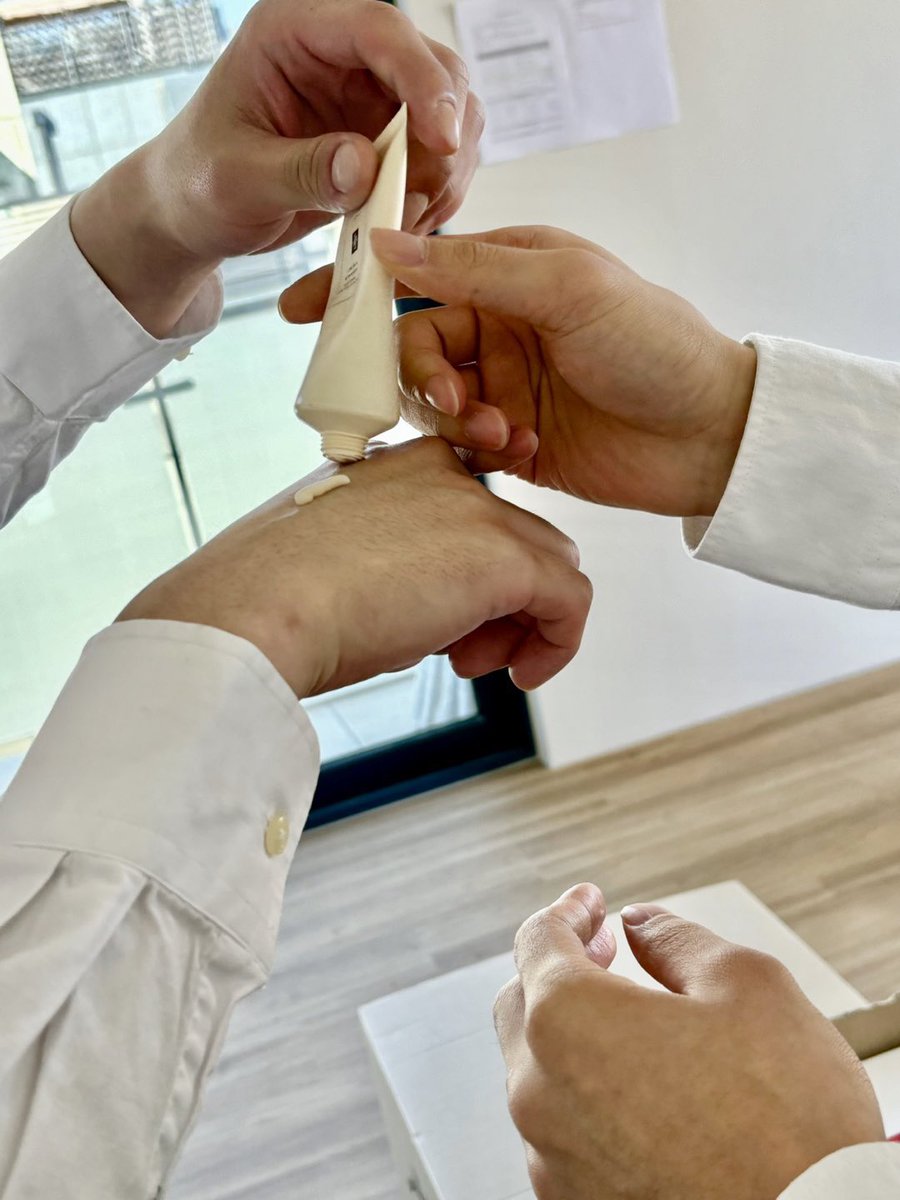 Beyond_0909's tweet photo. 주변을 감싼 공기도 사랑인데 말이야 🥹 https://t.co/0X2Iix3pOB