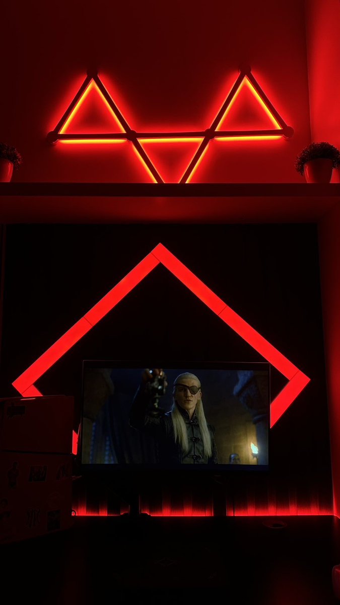 ietucx's tweet photo. One eye, countless nightmares 
#HOTD #HouseOfTheDragon https://t.co/fBLJIZPutA