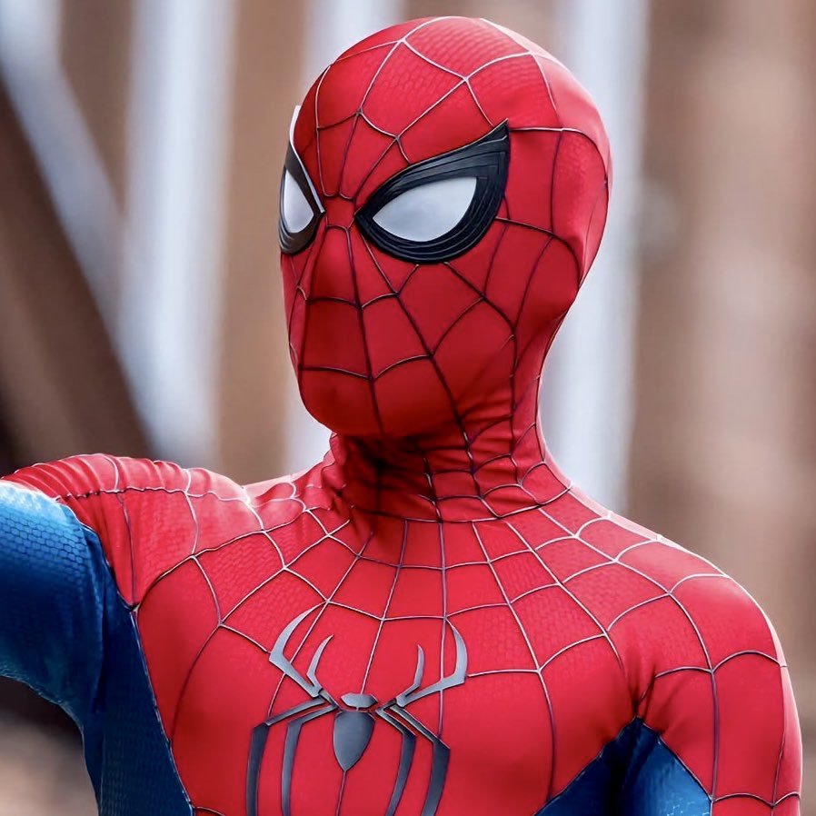 MCUFilmNews's tweet photo. Tom Holland says he wants Spider-Man to appear in ‘THE PUNISHER’ TV show.

“I want to do Spider-Man in his TV show. What happens when you take a PG-13 character and put him in a rated x TV show.”

(via: IGN Benelux) https://t.co/Ch9iV1DSyo