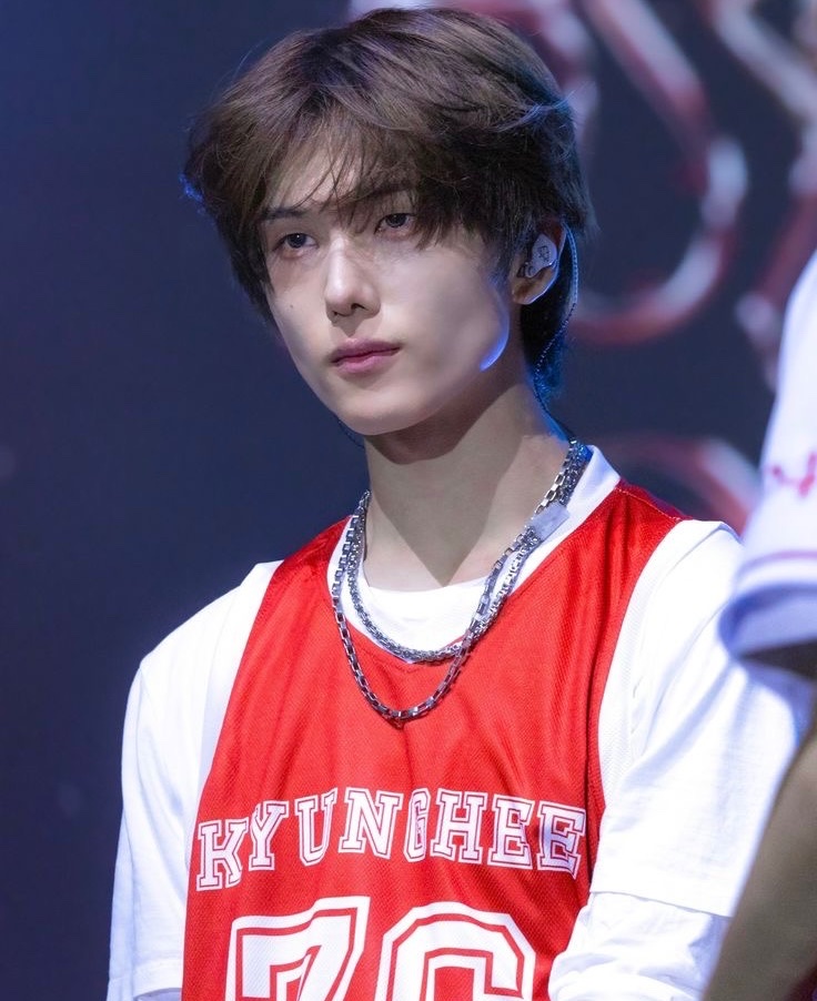 valzzi_zzz's tweet photo. ugh wow jisungie https://t.co/a99xJNwYht