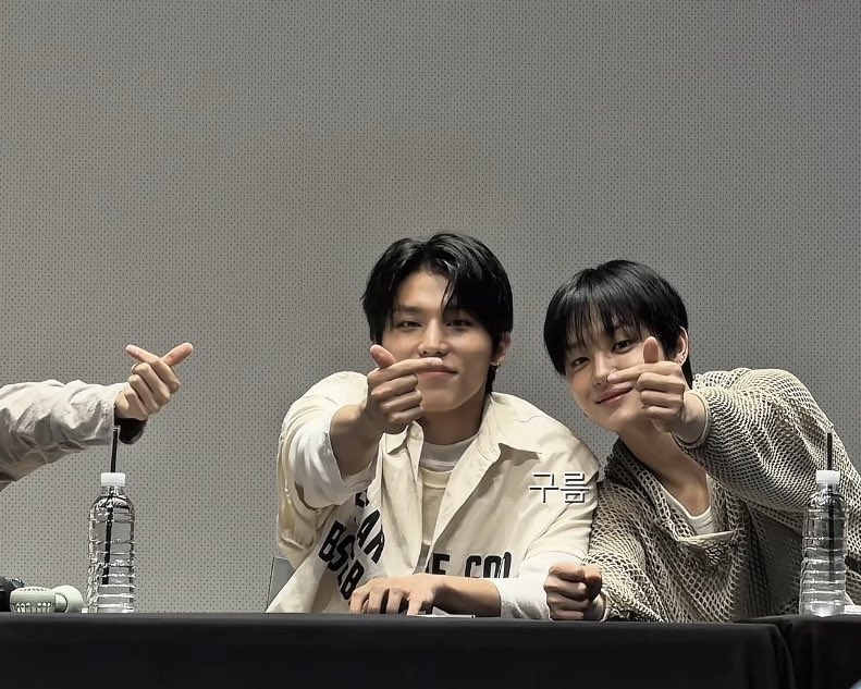 flexalldaymen's tweet photo. 260628 

🫰🏻 박박즈 🫰🏻(ft 김준규)

#지훈 #JIHOON #박정우 #JEONGWOO #준규 #JUNKYU #트레저 https://t.co/yxHWxn6AJC