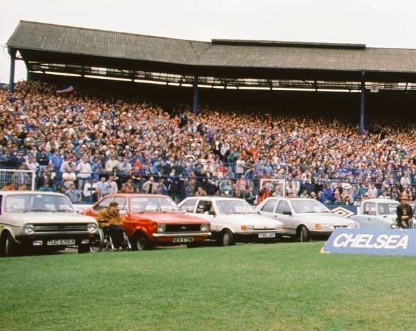 footballmemorys's tweet photo. Stamford Bridge 

#CFC #Chelsea #Blues #Stadiums https://t.co/PhRXAqYbdM