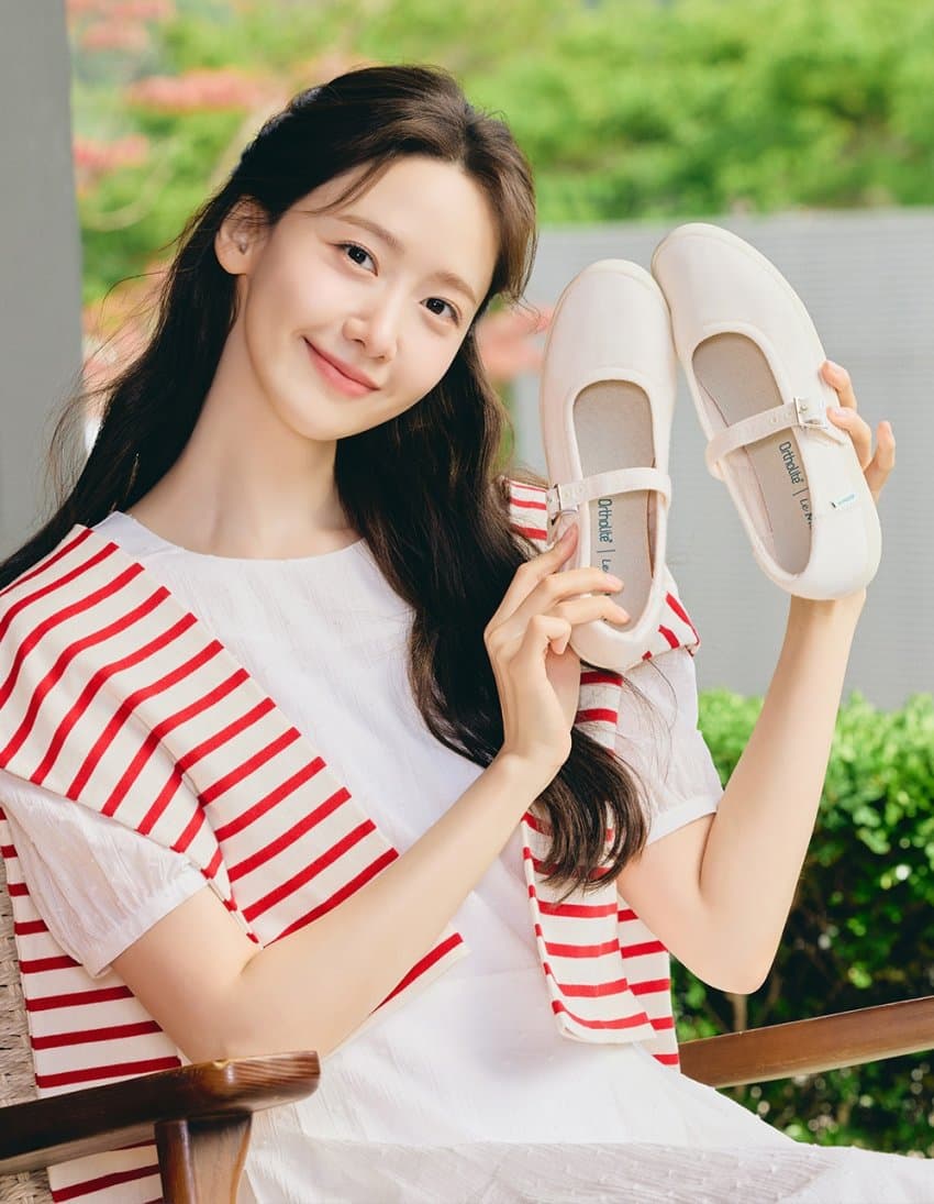 k_popstory's tweet photo. Knetz are loving Girls' Generation's Yoona's new promo photos for LeMouton.  https://t.co/laei7Sqrm1 https://t.co/SXOdGJhhdb