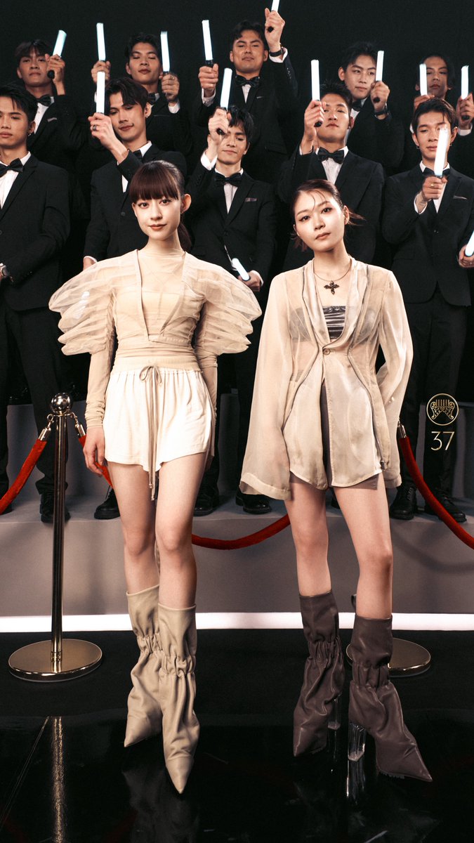 GoldenMelody's tweet photo. —— 羊文学 ——

#金曲37 #GMA37
#金曲2026 #GMA2026

＿

🪻 金曲 GMA 37 · 後台直擊 🪻
✨ 感謝參與典禮幕前幕後的音樂工作者 ✨ https://t.co/W7vZiaSDo2