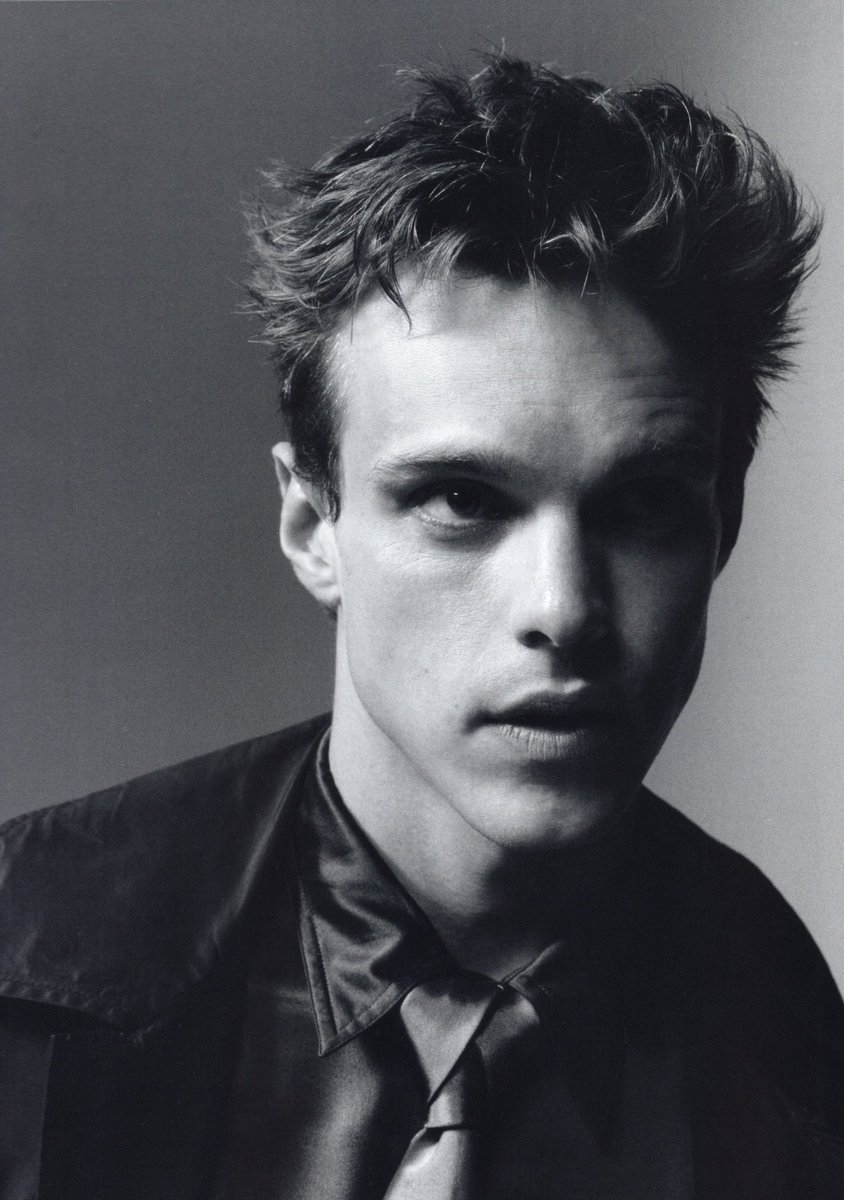 hausofemilia's tweet photo. Finn Bennett photographed for Behind The Blinds by me :) https://t.co/pRdjoUb6ah