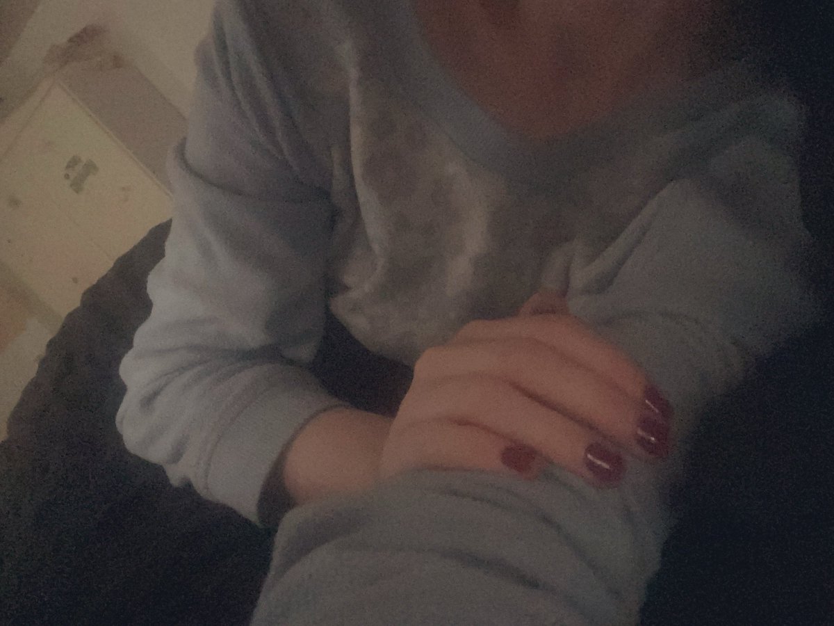 harikkari's tweet photo. i’m dressed like somebody’s grandma https://t.co/lvTQvIiO5c