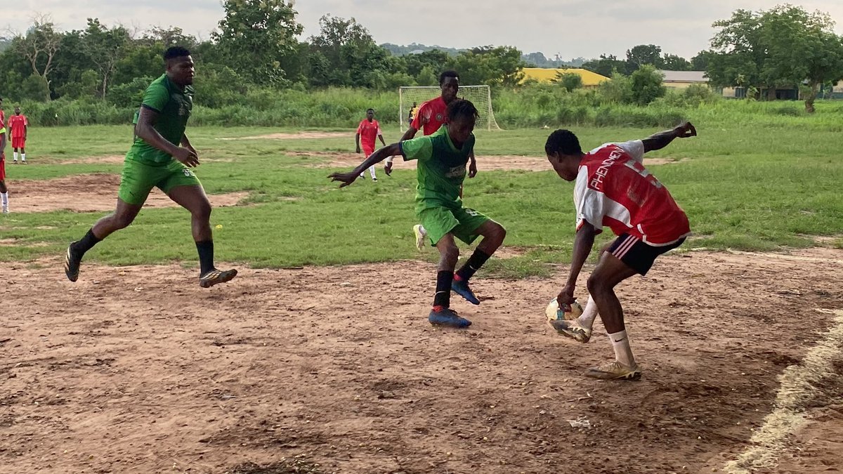 TLI_FFL's tweet photo. Solid performance to help Supernova FC secured a point on the road.
#tli #ffl #grassrootfootball #fantasyfootball https://t.co/XPz4UjC0VG
