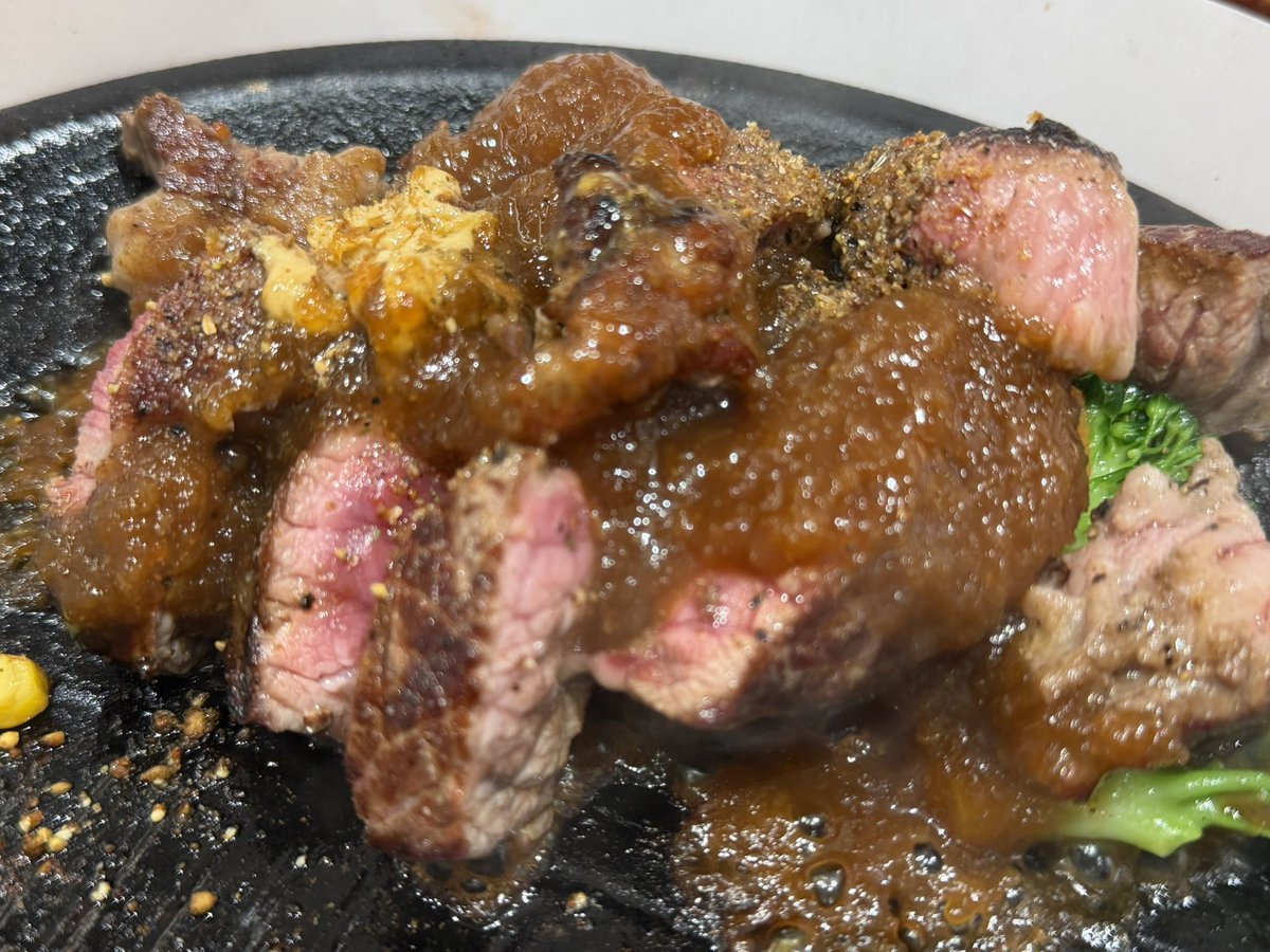 UsePon's tweet photo. お昼はいきなりステーキ🥩今日はワイルドステーキ180g😋 https://t.co/xq7ZKA2Z3e