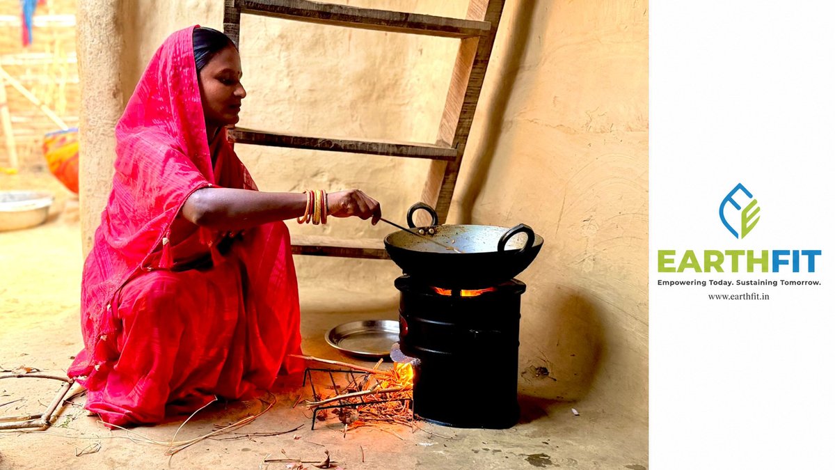 earthfitindia's tweet photo. In kitchens like these, clean cooking is transforming everyday life making meals safer, quicker, and healthier. ✨

At Earthfit, we're empowering women and communities through clean energy, because cleaner air means healthier families. 💚

#Earthfit #CleanCooking https://t.co/3MpgGITVpt