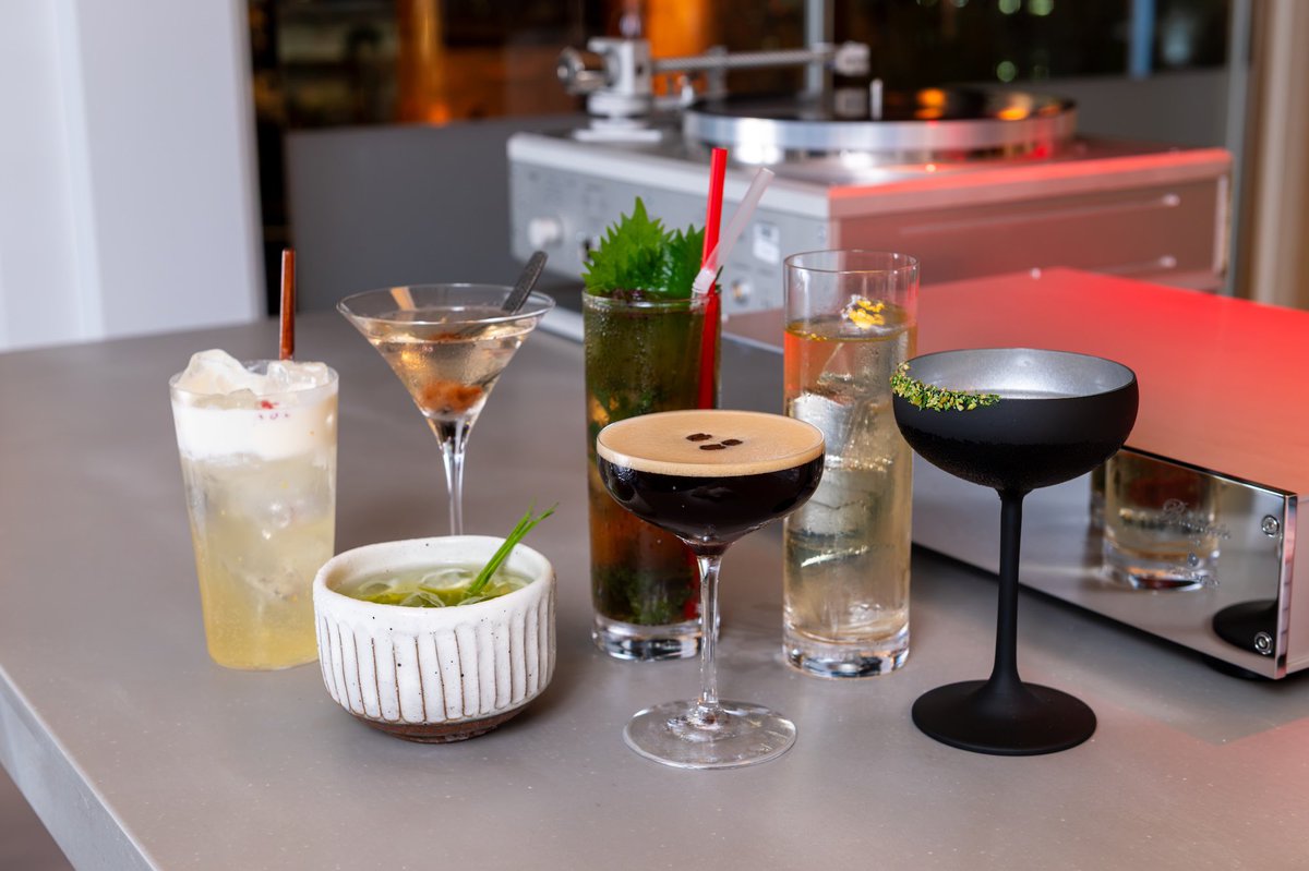 musium_bar's tweet photo. 【PANAMERICANA BAR by MUSIUM】

「Mercedes-Benz STUDIO TOKYO」において新設される、メルセデス・ベンツ ラウンジ内のカフェ＆バー「PANAMERICANA BAR by MUSIUM」を、2026年6月30日（火）から2027年3月末までの期間オープン致します。

 #メルセデス・ベンツ 
 #表参道 https://t.co/egzney1eSZ