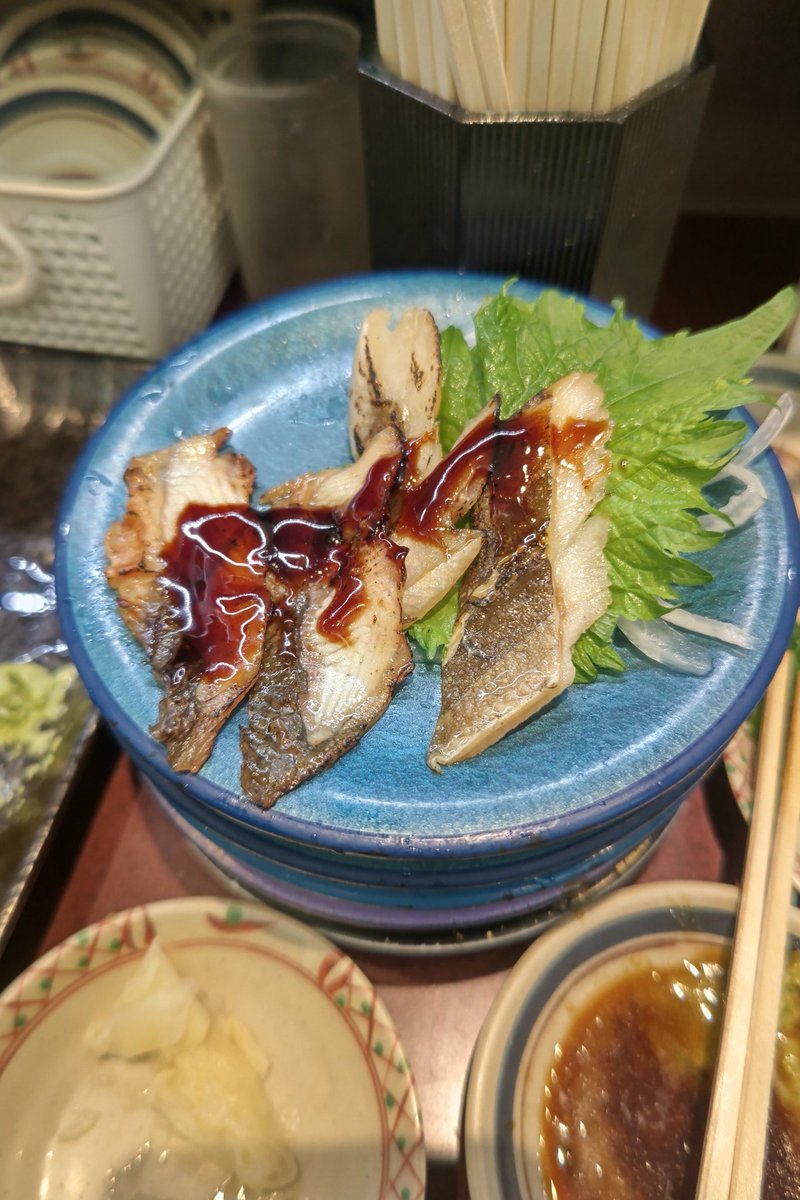 choiprano4's tweet photo. ここが1番ゆっくり静かに飲めて
なおかつめっちゃ美味しいから
休みの日の度に通っちゃてる🍣🍺✨ https://t.co/GVqkdG5wGy