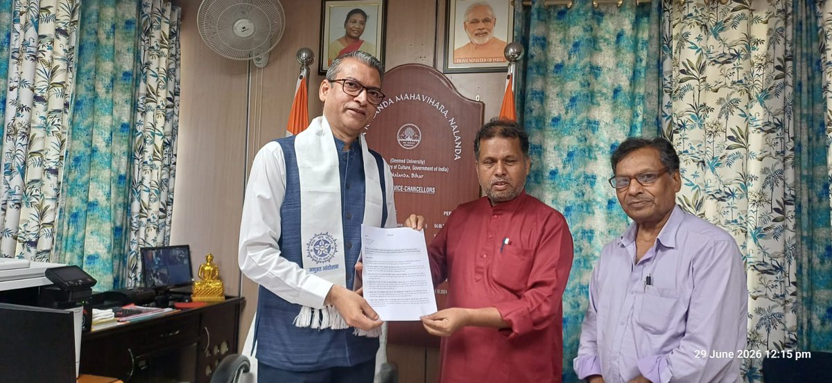 Maghi_Khortha's tweet photo. मगही भाषा को पाठ्यक्रम में शामिल करने की माँग
#magahi #मगही #magahi_khortha #bajjika #angika #bhojpuri #surjapuri #thethi #kaithi #khortha #maithili https://t.co/cQkYHyVKAH