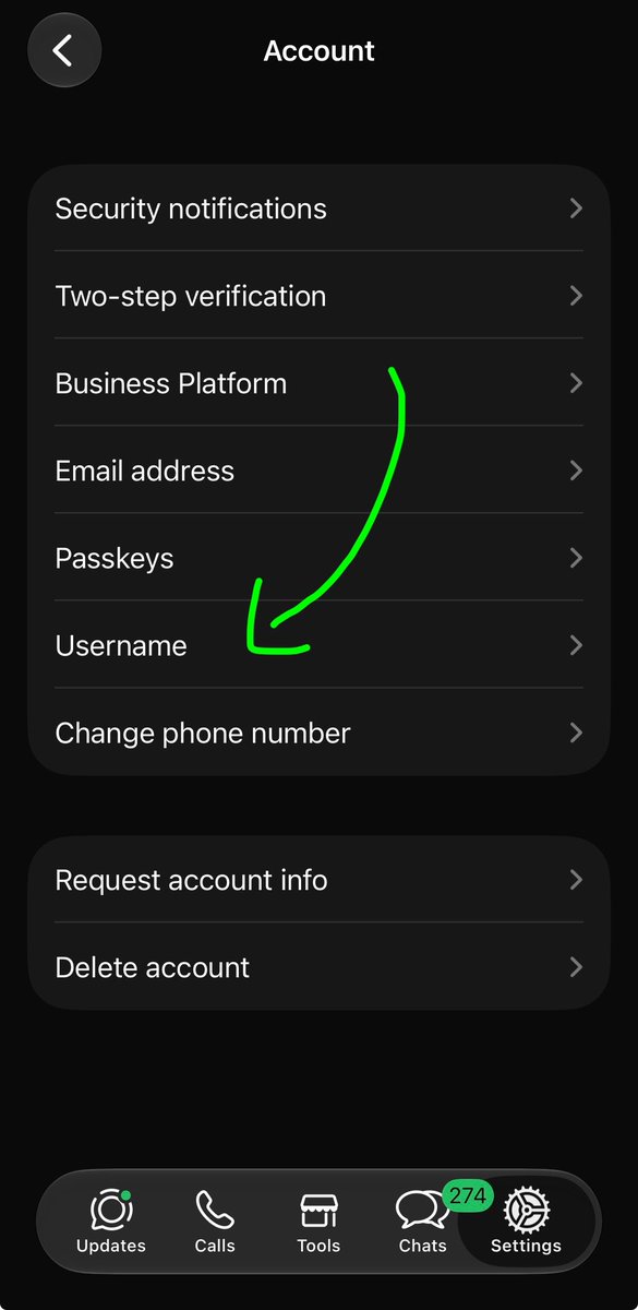 frichdandy's tweet photo. Yang masih bingung terkait username whatsapp, berikut panduanya 👇

Faktanya:
✅ gratis, ini bukan fitur premium
✅ optional, jadi ga harus
✅ masih rolling out, jadi belum rata kesemua orang

Cara pakainya:
1. Update apps nya (if any) biar dapat fitur username
2. Buka “account” section di menu setting
3. Buat username
👉 bisa username baru (beda dari sosmed atau sama)
👉 kalau username nya sama kaya sosmed, maka diclaim atau konekin ke WA nya aja
4. Pilih “Key” buat username nya (optional), kalau ga pakai juga gpp
👉 key ini fungsinya sebagai pin/password kalau ada yang mau chat lewat username kalian tapi ga punya nomor handphone nya

Notes:
- yang khawatir di spam, bisa aktifin “Key” dan atau pakai username berbeda
- contoh username dan key diatas hanya sebagai ilustrasi 👀