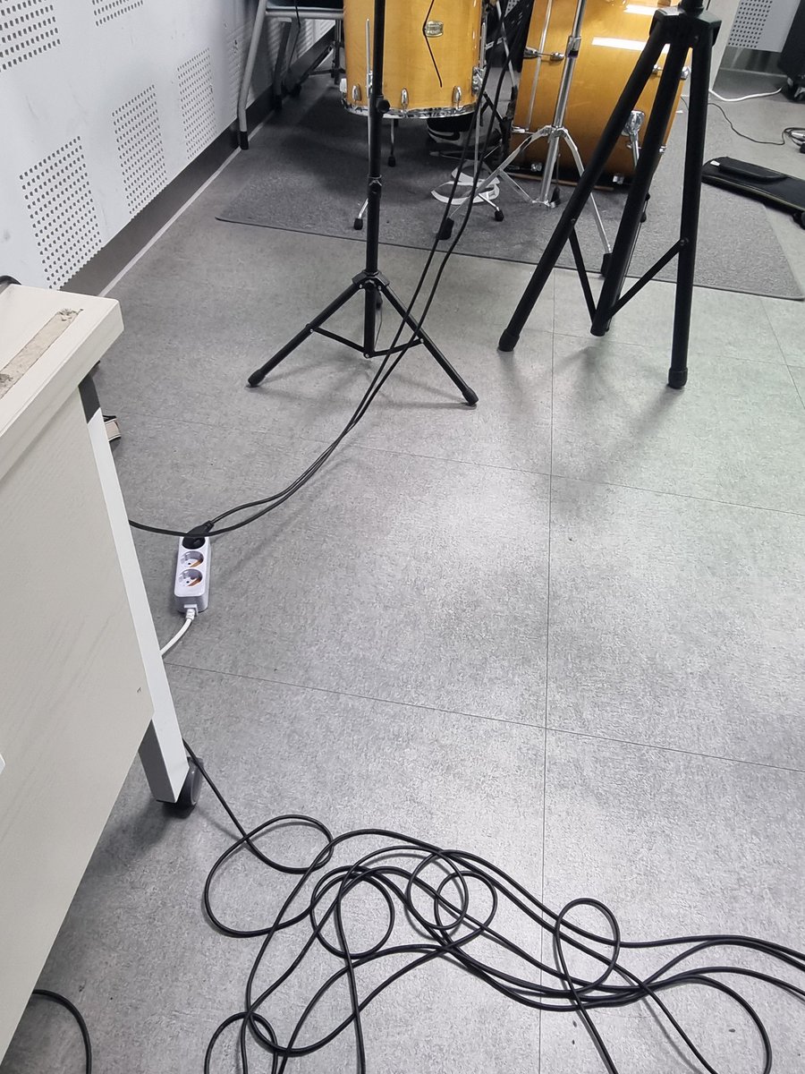 NA_e2a's tweet photo. 헤헤^_^ https://t.co/sllGAwxvdq