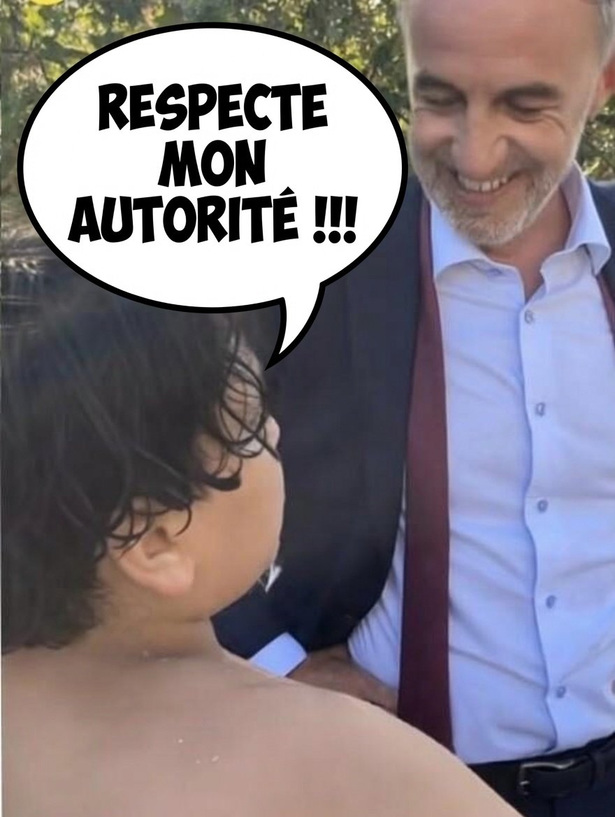 PNerval's tweet photo. Billet d'humeur par Pierre Nerval
L'enfant-roi, l'État spectateur

Il fut un temps où un adolescent craignait de croiser ses parents après avoir été convoqué par le directeur de son collège.
Aujourd'hui, certains donnent l'impression de n'avoir plus peur de personne.
Ni des adultes. Ni des policiers. Ni de la justice. Ni même des conséquences de leurs actes.
Et pendant ce temps-là, les riverains, les commerçants, les promeneurs et les familles assistent, impuissants, à la dégradation de l'espace public. L'autorité semble avoir déserté les lieux, remplacée par l'habitude de supporter l'inacceptable.
Le plus inquiétant n'est pas seulement le comportement de quelques mineurs violents.
Le plus inquiétant est que notre société paraît avoir renoncé à se demander pourquoi certains adolescents grandissent sans limites, sans repères et parfois sans la moindre crainte de l'autorité.
Où sont les parents lorsque leur enfant multiplie les actes de délinquance ?
Quelle responsabilité assument-ils ?
L'autorité parentale ne peut pas être un droit lorsque tout va bien et disparaître dès que les problèmes commencent.
Éduquer un enfant ne consiste pas seulement à le nourrir et à l'habiller. C'est aussi lui apprendre le respect, la discipline, les règles de la vie commune et les conséquences de ses actes.
...
Lorsqu'un mineur accumule les violences ou les délits, la société est en droit de se demander si toutes les responsabilités ont été exercées.
L'État, lui aussi, doit s'interroger.
Une réponse uniquement sociale ne suffit plus lorsque des habitants n'osent plus profiter paisiblement d'un quartier.
La prévention est indispensable.
Mais la sanction, lorsqu'elle devient nécessaire, l'est tout autant.
...
Une société qui n'ose plus dire « non » finit toujours par laisser quelques-uns imposer leur loi à tous les autres.
Et lorsque les citoyens ont le sentiment que l'ordre républicain recule, ce n'est plus seulement la sécurité qui est en jeu.

C'est la confiance dans l'État.

Pierre Nerval