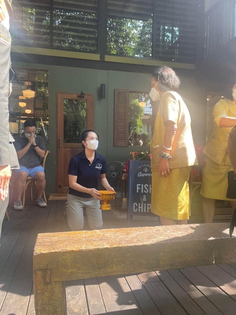 worstapplepie's tweet photo. เปิดเฟสร้านไปเจอ เชื่อแล้วว่าอร่อยจริง https://t.co/KfCRNd9B3o