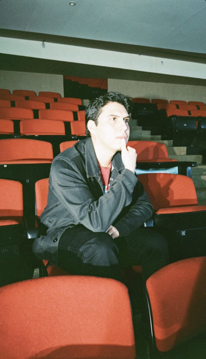 erickguesi's tweet photo. 𝘉𝘦𝘧𝘰𝘳𝘦 𝘠𝘰𝘶 𝘐 𝘫𝘶𝘴𝘵 𝘧𝘰𝘳𝘨𝘦𝘵 📸📽️🎞️ https://t.co/l2qrqa3Dib