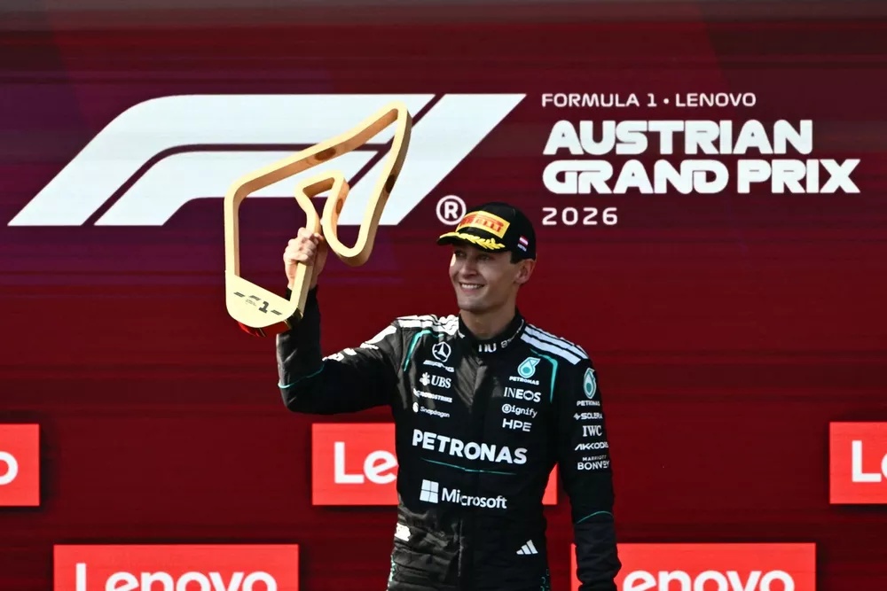 PitWallPixels's tweet photo. Toto Wolff says George Russell must avoid overthinking after returning to winning form in Austria, urging him to focus on “just driving the car” rather than outside pressure or Kimi Antonelli’s form before Silverstone. https://t.co/u3qZHY3tiw