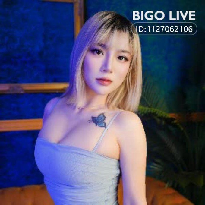 NicoLove妮可🦋 - BIGO试播啦🤗 4.31 Copy this text to open #BIGOLIVE, watch Nico Love🦋, and make new friends! 4/31 feedback@bigo.tv https://slink. https://t.co/MfDwOe8RSy https://t.co/4ZTqbECAgM