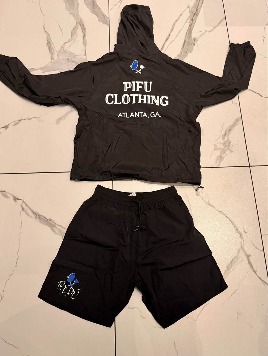 EVERYDIAMONDZ's tweet photo. Paper Is For Us 🤑 🥵 https://t.co/3eh8grQmWh