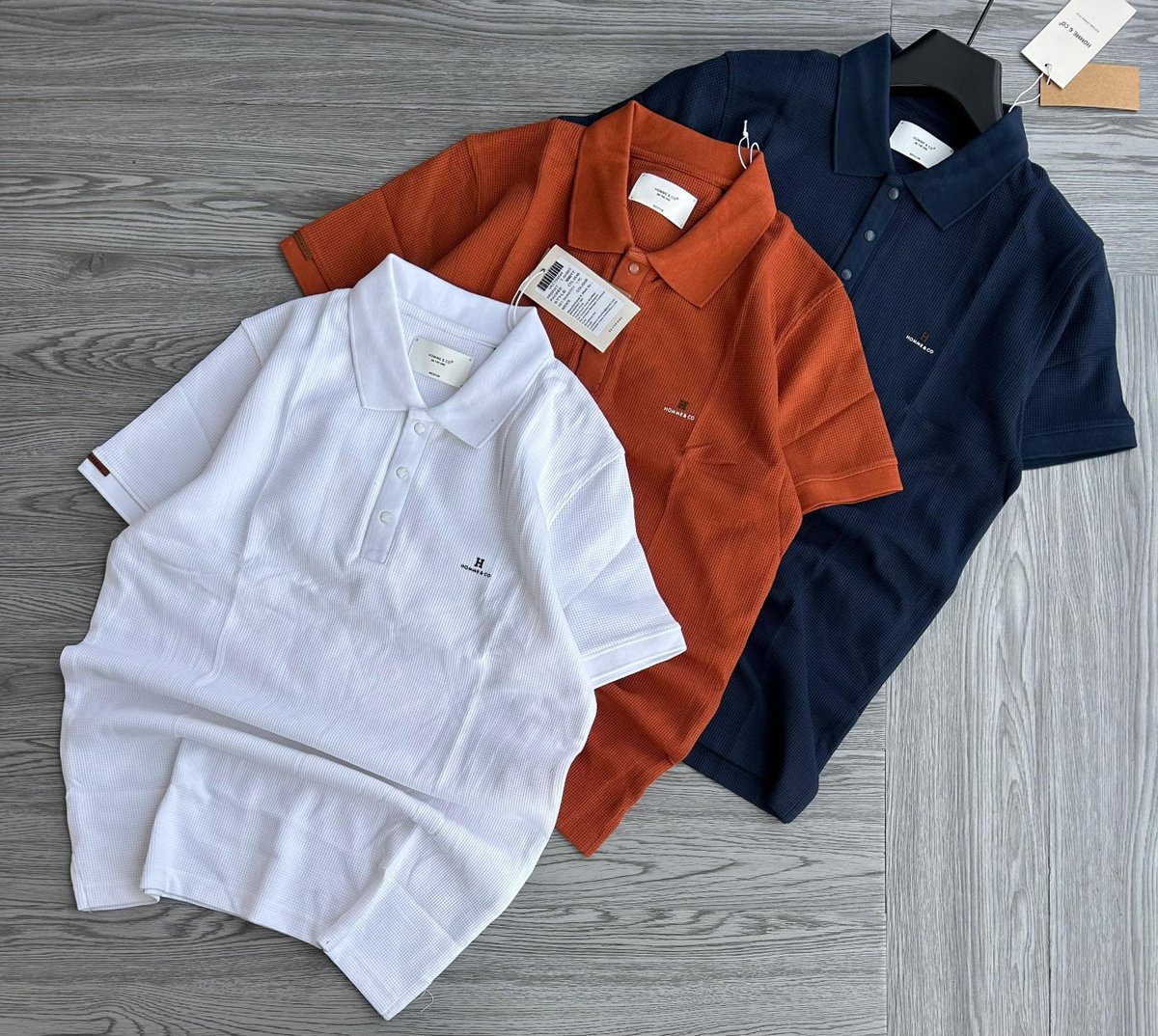 jalirabagi's tweet photo. A Plain Cotton Knit T-Shirt Available In Sizes:M.L.XL.2XL
Visit Us Today At Chains Of Liberty Level 3 Shop CL3-23
We Deliver:0759982998 https://t.co/4ddU0VQNSW