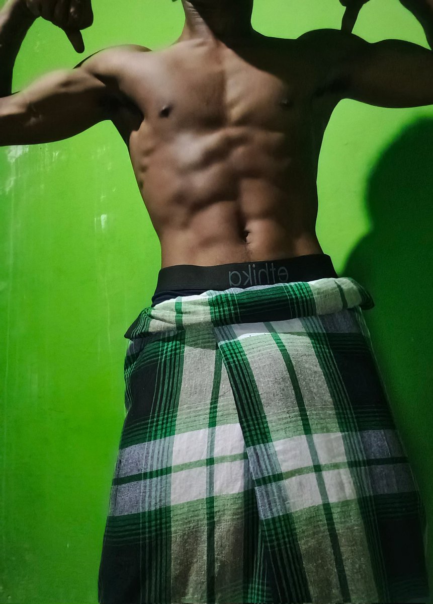 kuttapayan's tweet photo. Hi X my friends.Vesti la epdi irruken comment panunga.en thambi  enoda videos elam official la low price la irruku ellarum poi kandipa poi prrunga support panunga https://t.co/v3pDai9Yvr  vc nude paid maka. 💷 pay pannitu ena rasinga (@dnx__blaze)- insta id dm me https://t.co/bMaNgIdFwk