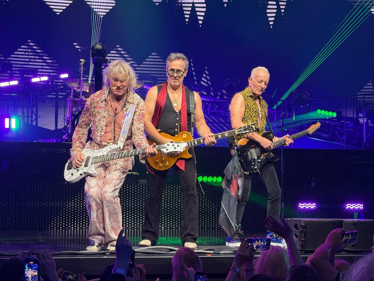 DefLeppardRB's tweet photo. Today (Tues) June 30th 2026 - Sheffield, England - Utilita Arena - SOLD OUT - Catch the Latest 2026 Def Leppard Tour Updates at https://t.co/04mreq6uUA   Photos, Videos and Setlists - Also Photos from every show on the Tour. Photo by Cindy Johnston https://t.co/xfXkWgCPK0
