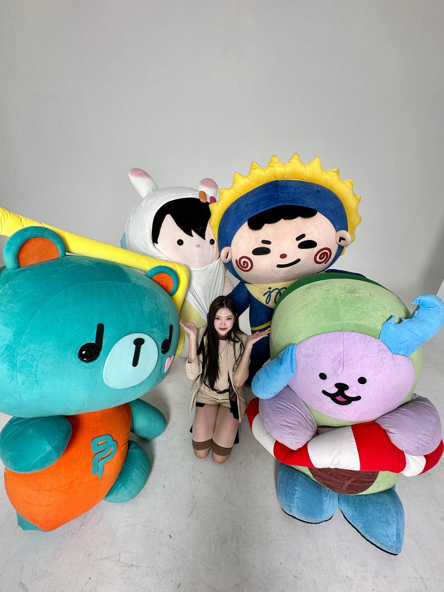 PIXXIEofficial_'s tweet photo. เด็ก ๆ น่ารักทุกคนเยย ขอบคุณเด็ก ๆ ที่มาเล่นกับพี่มิ้นน้าาา ไว้มาเล่นด้วยกันอีกนะคับบ 🥺💖

#Mabelz_PiXXiE
#PiXXiE #GMMTV
#PERMPOON #ANY 
#AVOCEAN #JUMMO https://t.co/5JzbE78w0l