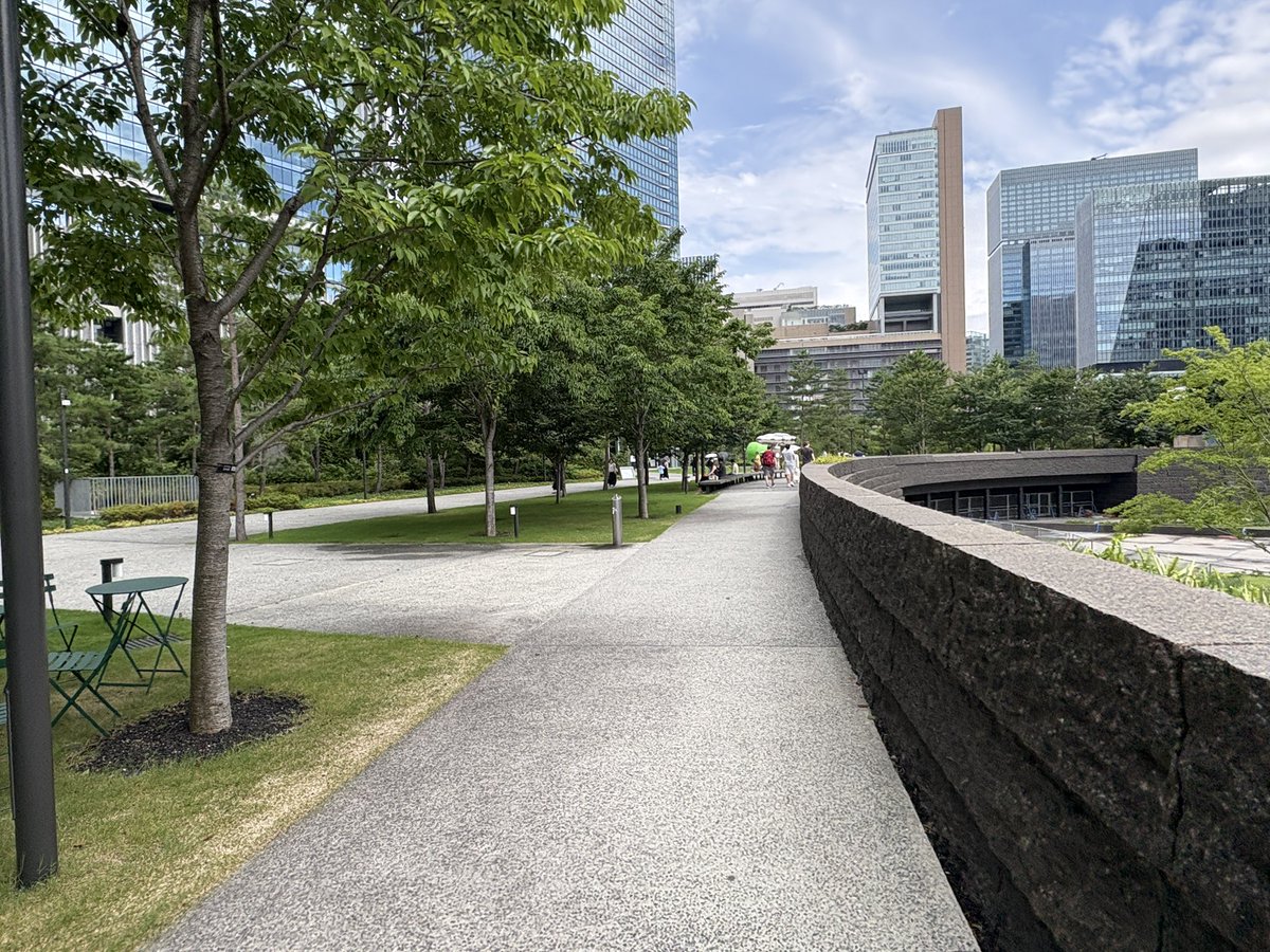IaMtomok's tweet photo. グラングリーン大阪うめきた公園 (大阪府)／日建設計、三菱地所設計、GGN https://t.co/Erry80Ga8B