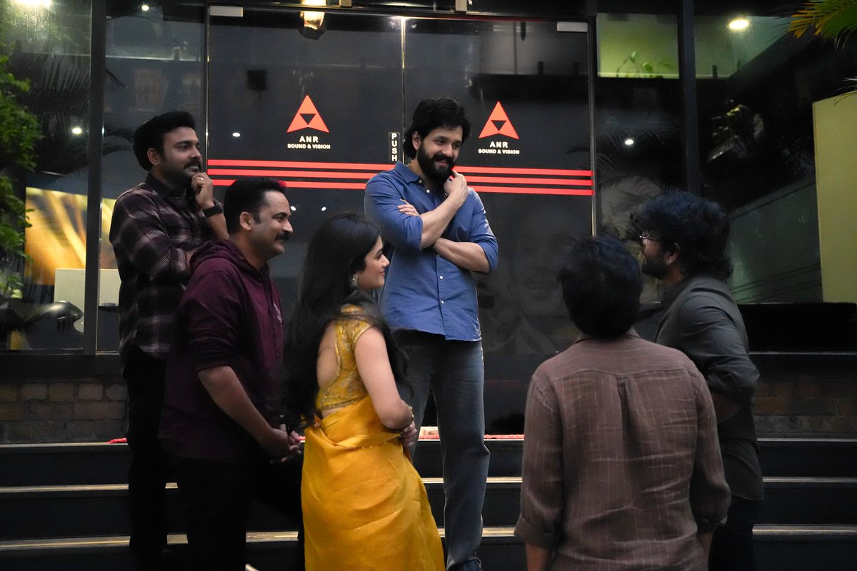 AnnapurnaStdios's tweet photo. The fun in between all the promotions. ❤️

#LENIN family making every moment of this journey memorable 🫶🏻

#LeninTrailer out today 🔥 
Stay tuned… 

#LeninOnJuly10th https://t.co/Kfcg1yNdwS