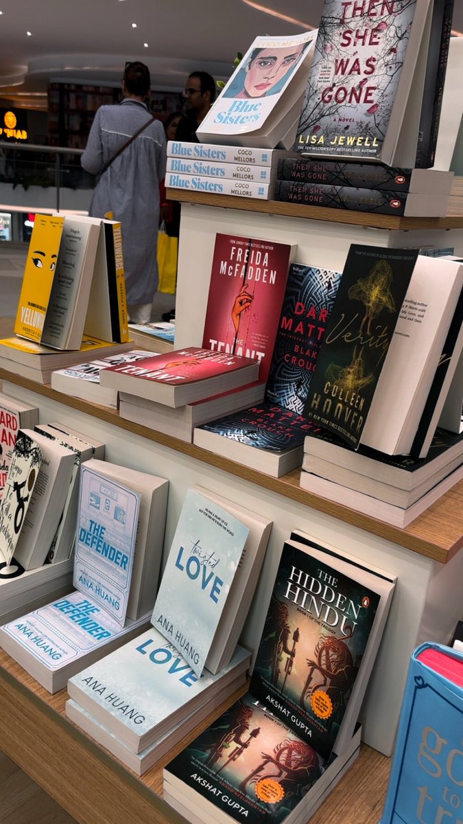UmraSaleem's tweet photo. Lost between shelves, found in stories. 📚✨
#bookworm #bookstore #Mumbai #crossword @crossword_book https://t.co/hpvZEidfsv