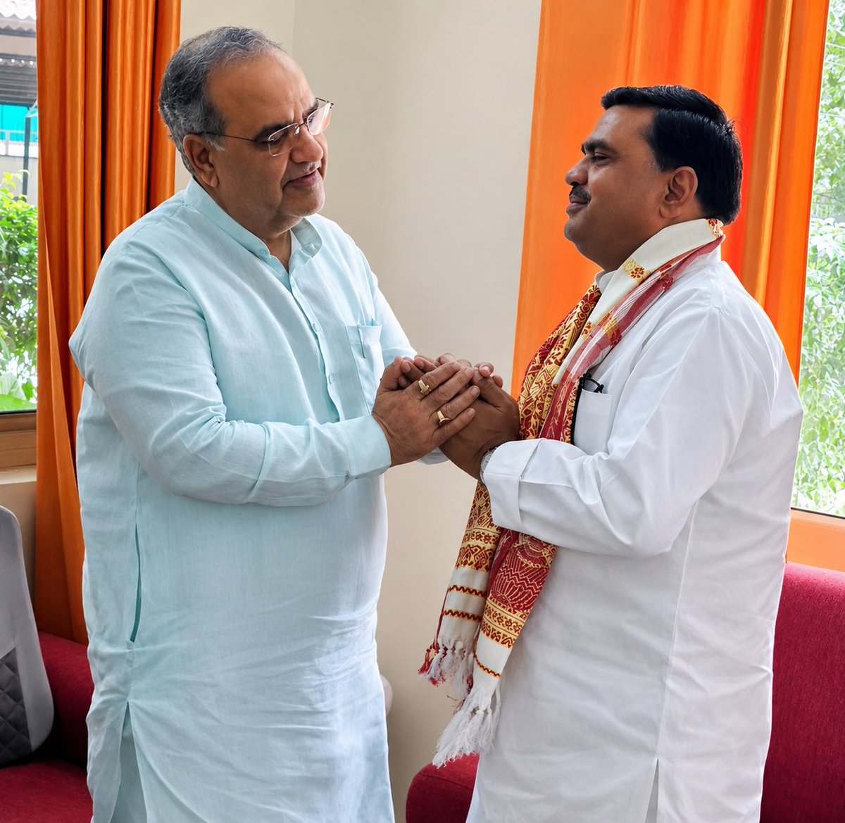 vijendras_ind's tweet photo. उत्तर प्रदेश सरकार के लोकप्रिय कैबिनेट मंत्री एवं भाजपा उत्तर प्रदेश के पूर्व प्रदेश अध्यक्ष, आदरणीय श्री भूपेन्द्र सिंह चौधरी जी को जन्मदिवस की हार्दिक बधाई एवं शुभकामनाएँ।🪷🪷। https://t.co/9K9xQpf3Ka
