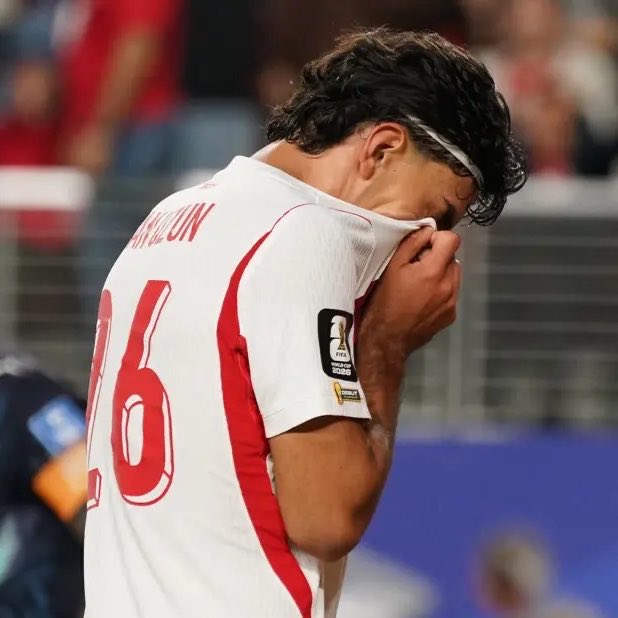 itibarhaberx's tweet photo. TFF Başkanı İbrahim Hacıosmanoğlu:

“Söz verdiğim gibi futbolculara villaları vereceğim. Orası SİT alanı falan değil. Bütün izinler alındı ve inşaat başlayacak.

FIFA'dan 14 milyon Dolar prim geldi, 2 milyon Dolar daha ekledik.

Elemelere giderken kadroya çağırdığımız tüm futbolculara eşit bölündü.”