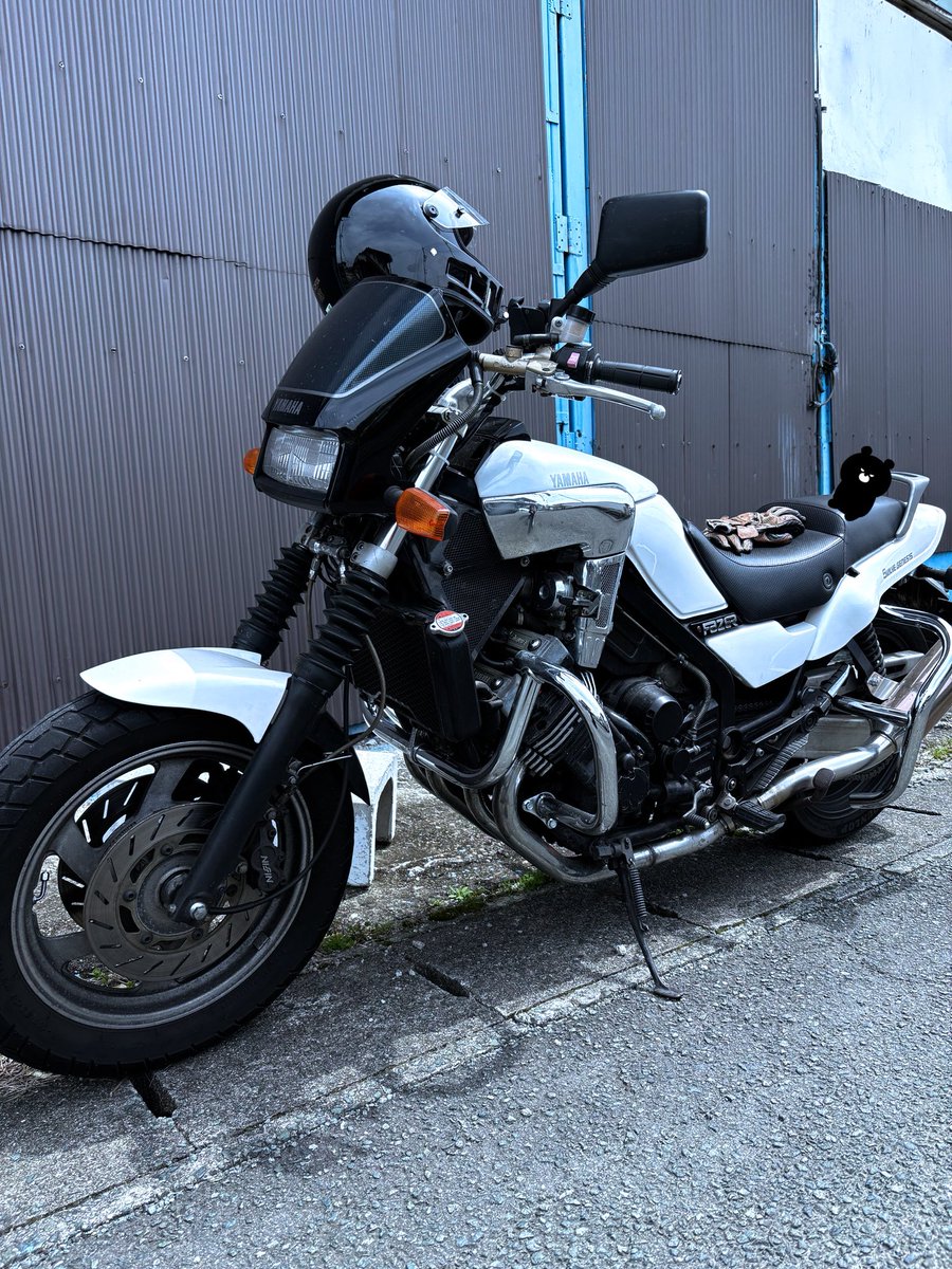 帰ってきたら、車体を綺麗に維持するよう心がけます💦 #FZX750 #fazer