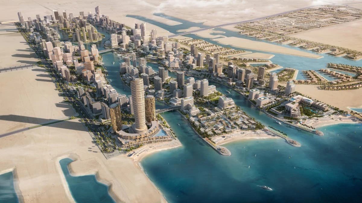 Saudi_1937's tweet photo. 1-الكثرة تفقد البريق مثل دبي على انها عظيمة السياح يرونها مدينة بلا هويه وممله (وغير صحيح)

2-الكورنيش والما وخليج الملك والاقتصاديه والشرم ومرافي راح تكون مليئة ابراج

عكس وسط جدة وساحل القدية وهذا يمنح تنوع وهويه خاصه

و حسابه من الوصف والتغريدات عرفت انه قاصر و لايمثل السعودية https://t.co/yPG22VRgfP
