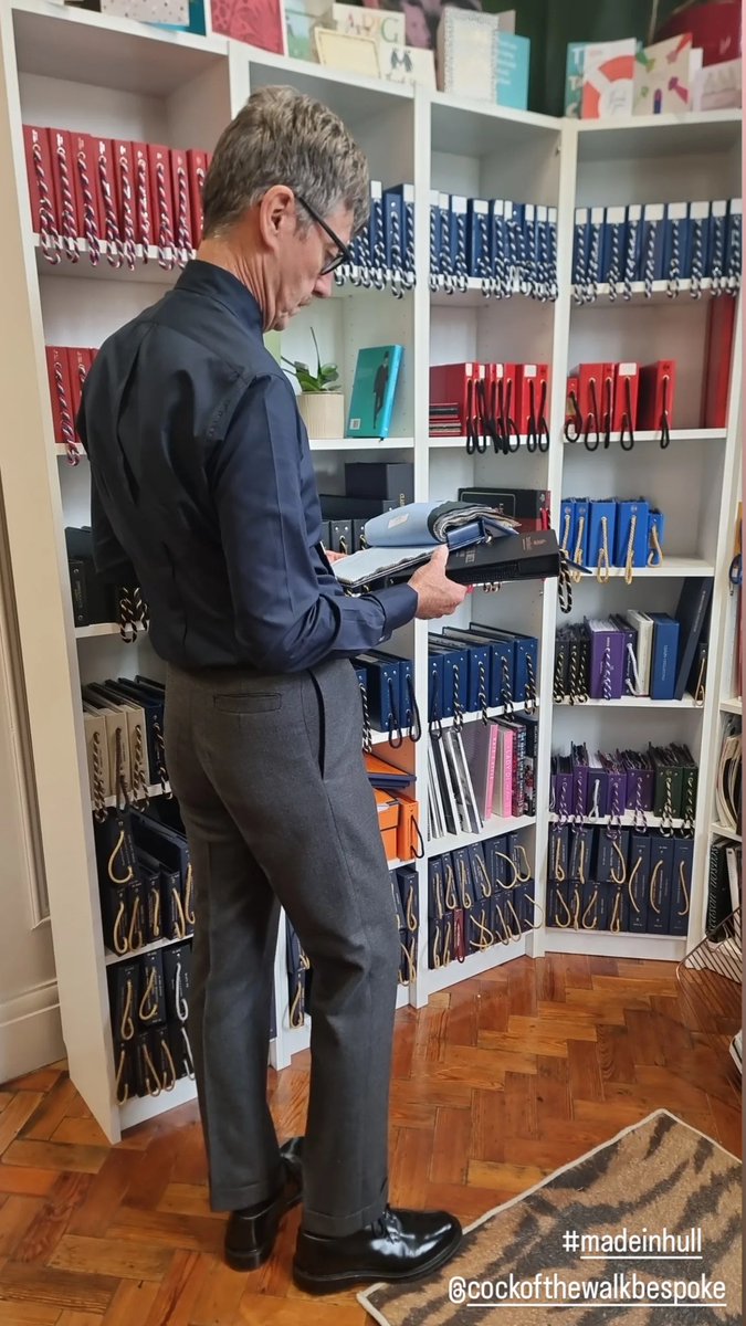 cock_ofthewalk's tweet photo. Did we mention we have a cloth library, packed to the brim with the best of British tailoring cloth?

The best tailoring cloth in the world comes from one of 3 places: West Yorkshire, The Borders and Northern Italy. 🧵 https://t.co/4uVviSx5U0
