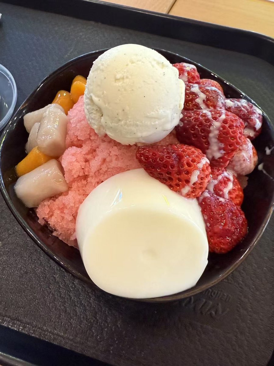 pathlavathbhee5's tweet photo. Just got caught sharing my last bite of strawberry bingsu with my favorite person – his smile’s sweeter than the dessert itself. https://t.co/4aboBo7ePk