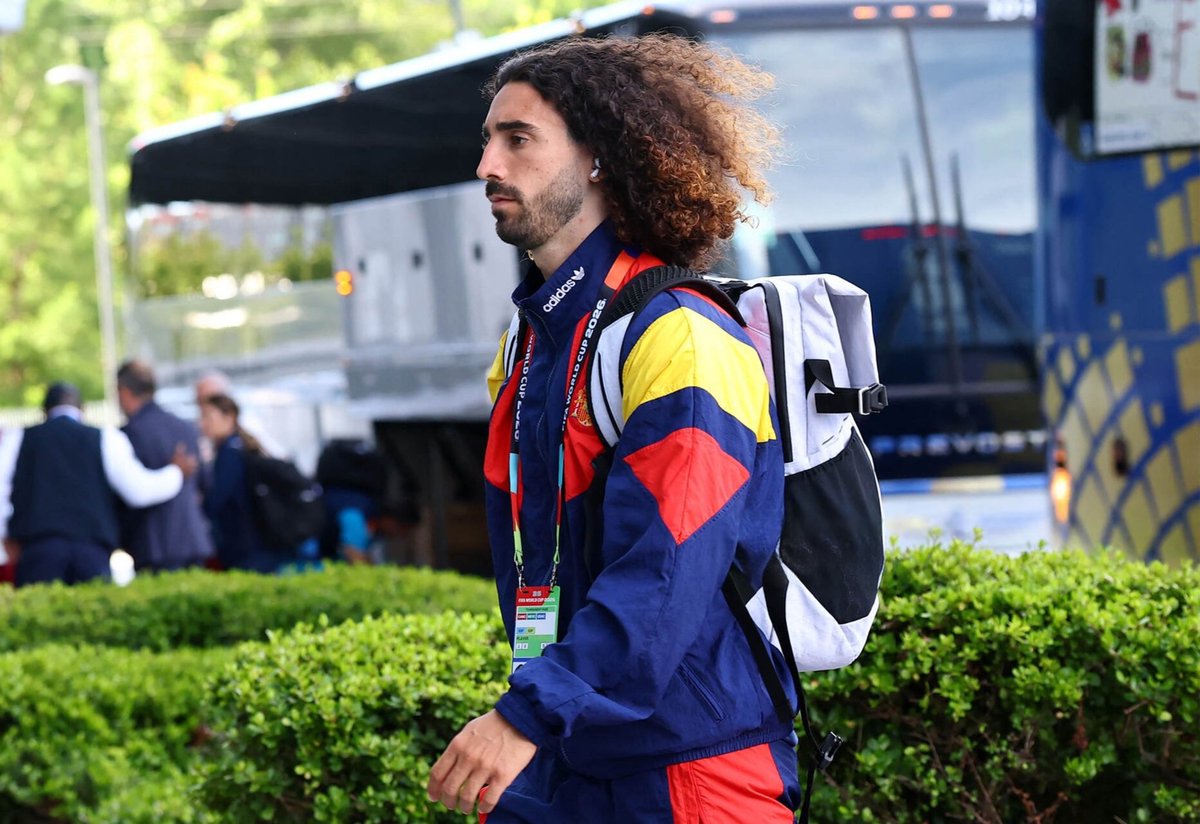 FabrizioRomano's tweet photo. 🚨 Marc Cucurella: “I am ready to sacrifice for Mbappé and Vini I will do ALL THE DIRTY WORK so that we WIN”.

“My only target is to win”, told Chiringuito. https://t.co/98u4HBsubv