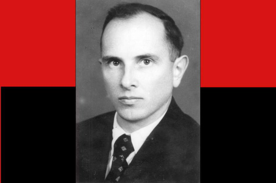 latiniano's tweet photo. 30 июня 1941 был принят "Акт провозглашения Украинского государства"

в ответ на это 5 июля 1941 года в Кракове был арестован лидер украинских националистов Степан Бандера

до 1944 содержался в концлагере Заксенхаузен, после освобождения от сотрудничества с немцами отказался
----
это украинская национальная история и украинская нация, как все нации мира, имеет на неё полное право

ни одна страна не может диктовать другой стране свою версию чужой истории

это безнадёжная и деструктивная затея ..