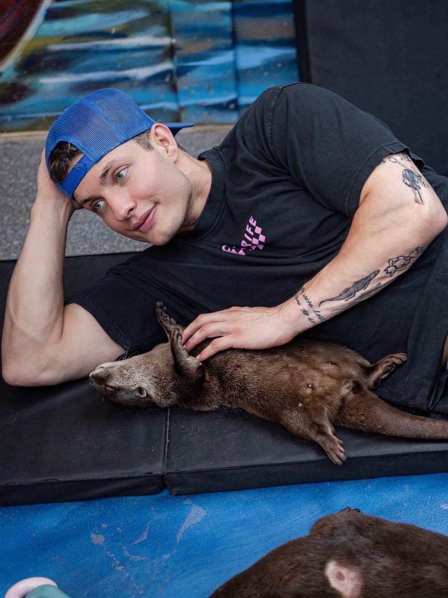 Mattcomedy41's tweet photo. If you know me, you know this was pure happiness. π₯Ή
Sorry, kidsβ¦ this moment still takes the crown. β€οΈ
Big love to Animal EDventure Park & Safari for giving these beautiful animals a safe and loving home.
#mattrife #otters #animals #animalrescue https://t.co/zLkCAApC4x