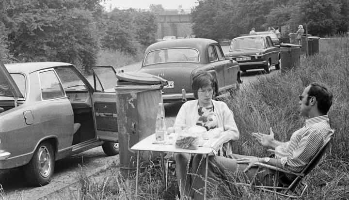GeorgeCochrane1's tweet photo. Today's Caption Competition 

1 - There is no prize 
2 - I accept no responsibility for any/all responses https://t.co/IBpM86G2tv